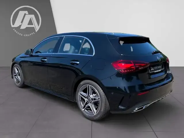Mercedes-Benz A 220