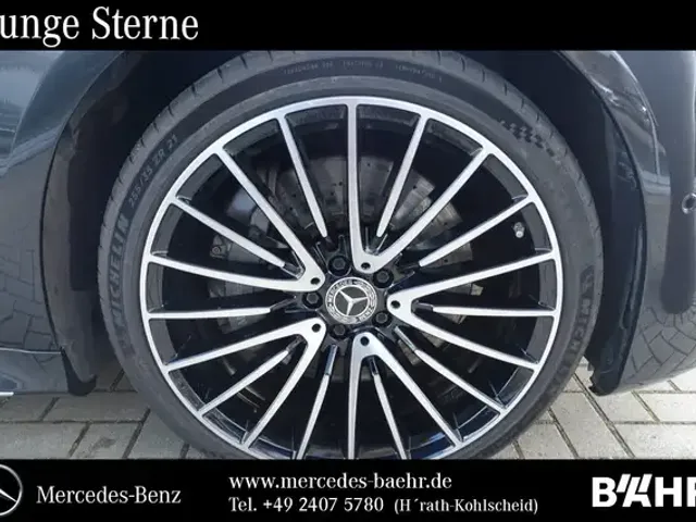 Mercedes-Benz S 400