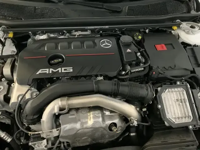 Mercedes-Benz CLA 35 AMG