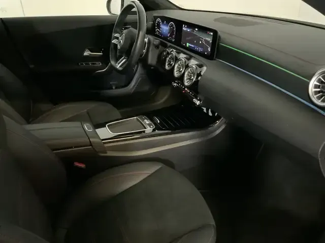 Mercedes-Benz CLA 35 AMG
