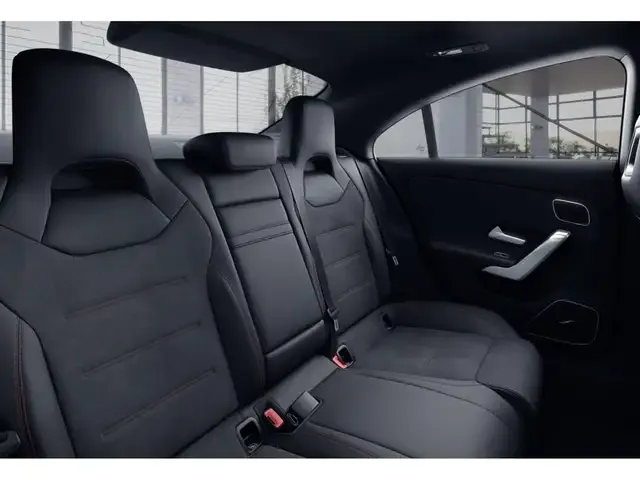 Mercedes-Benz CLA 35 AMG