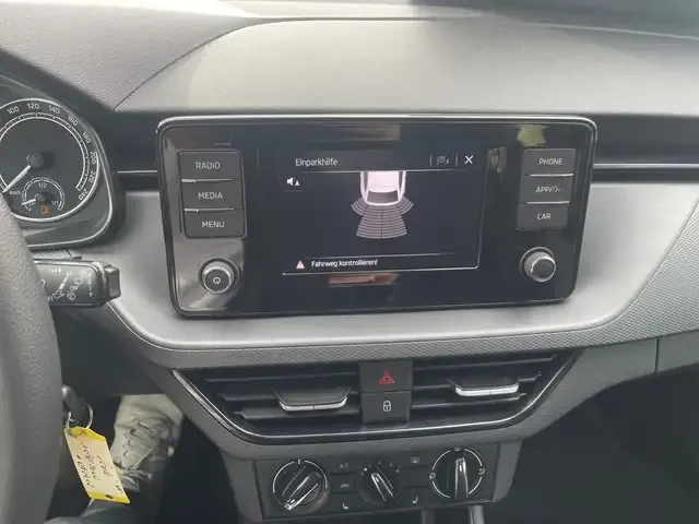 Skoda Scala