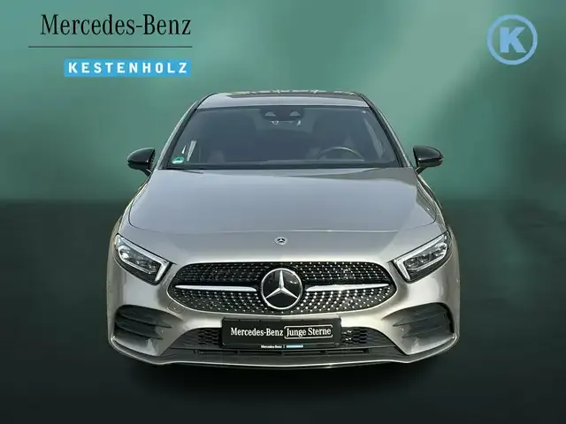 Mercedes-Benz A 220