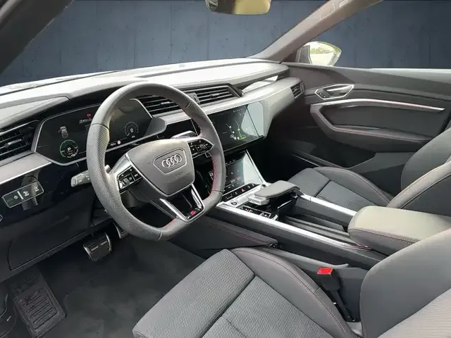 Audi Q8 e-tron