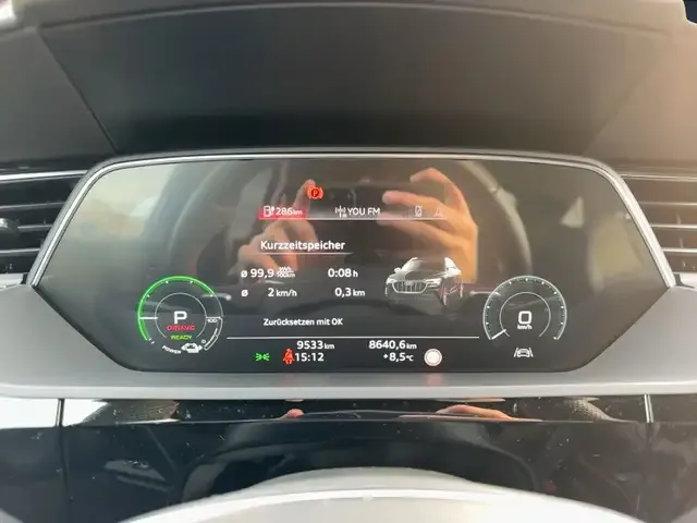 Audi Q8 e-tron