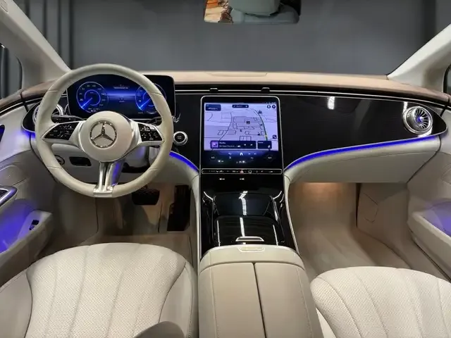 Mercedes-Benz EQE 300