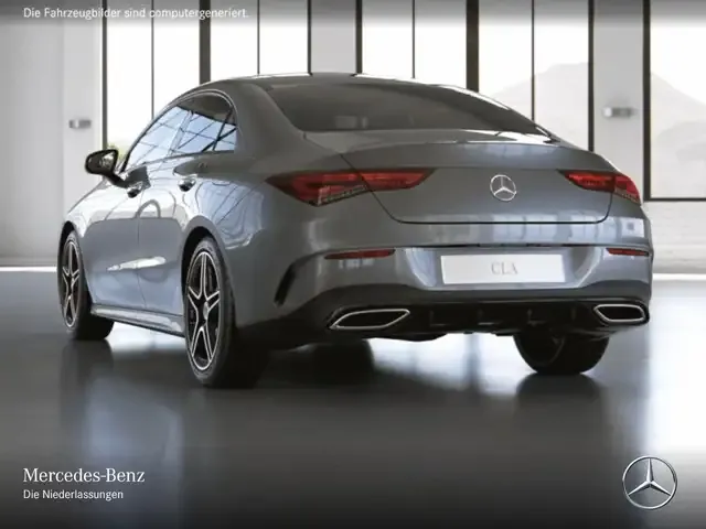 Mercedes-Benz CLA 220