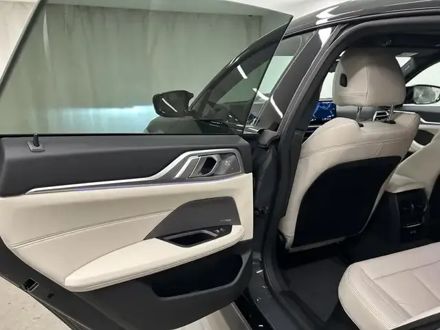 BMW 440