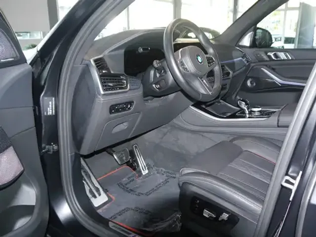 BMW X5 M