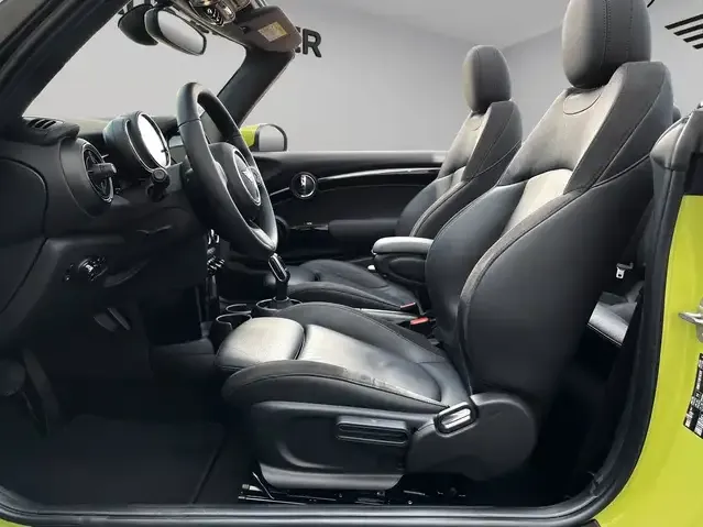 MINI Cooper Cabrio