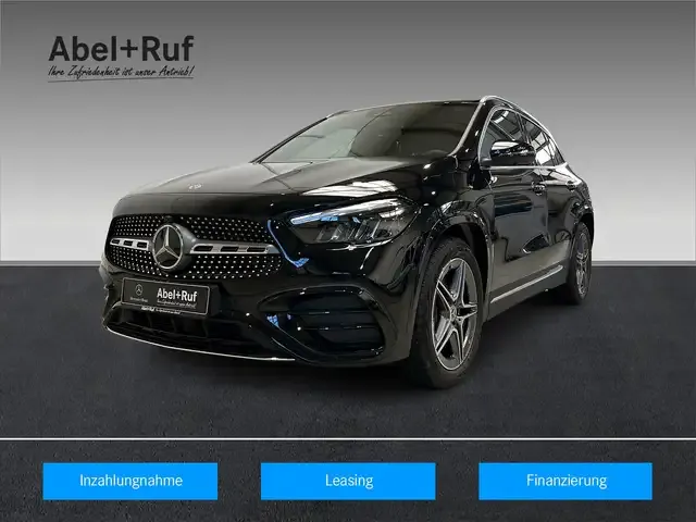 Mercedes-Benz GLA 200
