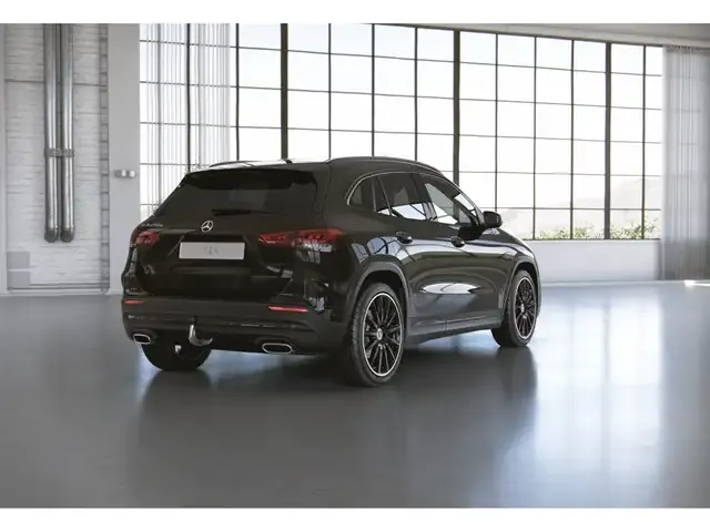 Mercedes-Benz GLA 250