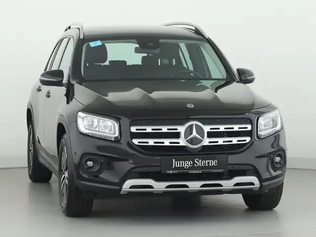 Mercedes-Benz GLB 180