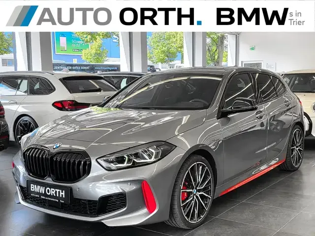 BMW 128