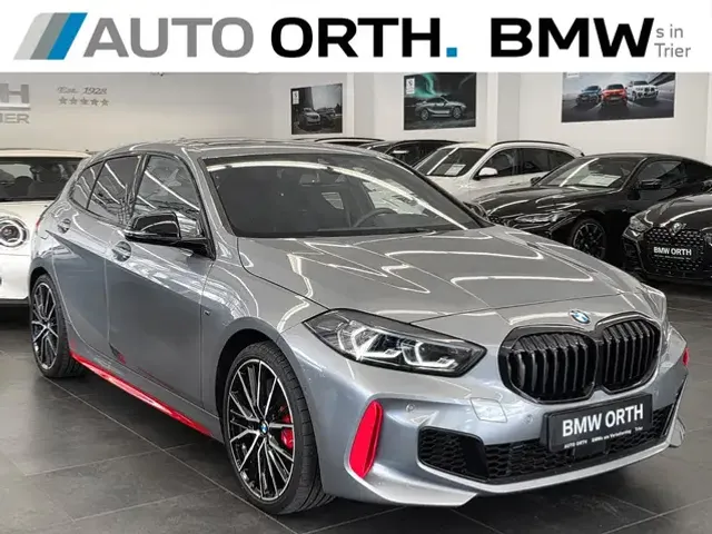 BMW 128