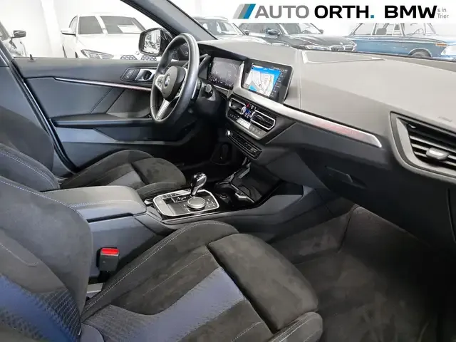 BMW 128