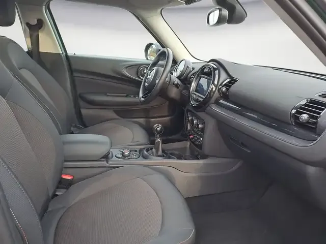 MINI Cooper Clubman