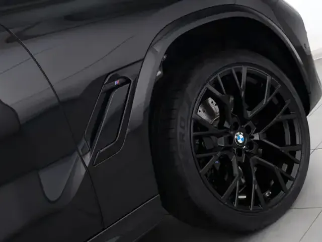 BMW X6 M