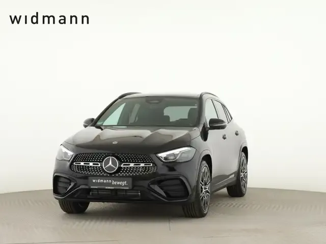 Mercedes-Benz GLA 220