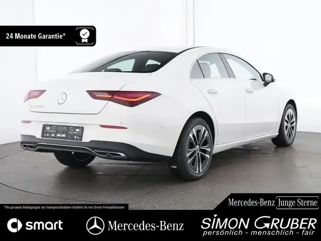 Mercedes-Benz CLA 200