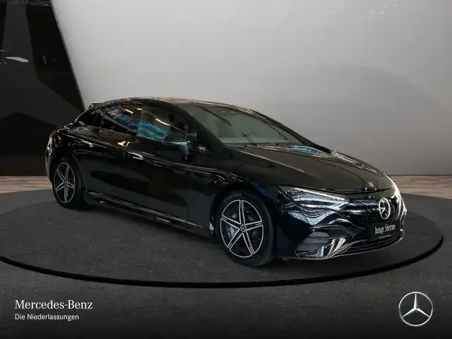 Mercedes-Benz EQE 350