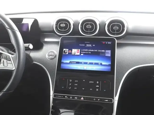 Mercedes-Benz C 220