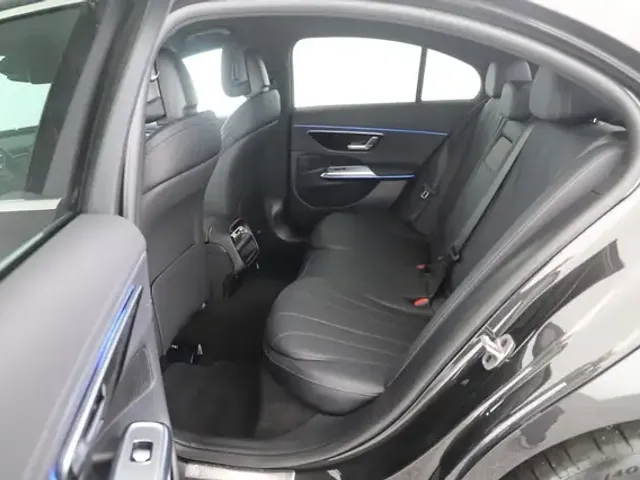 Mercedes-Benz E 400