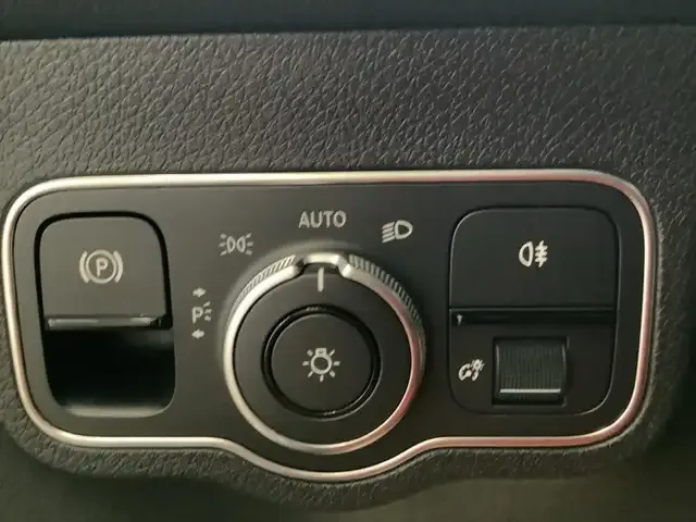 Mercedes-Benz EQB 250
