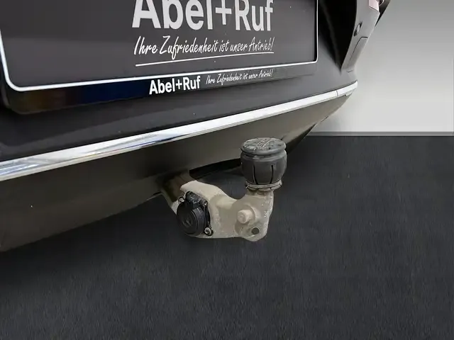 Mercedes-Benz EQC 400