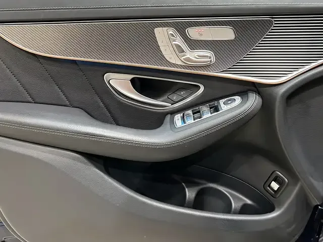 Mercedes-Benz EQC 400