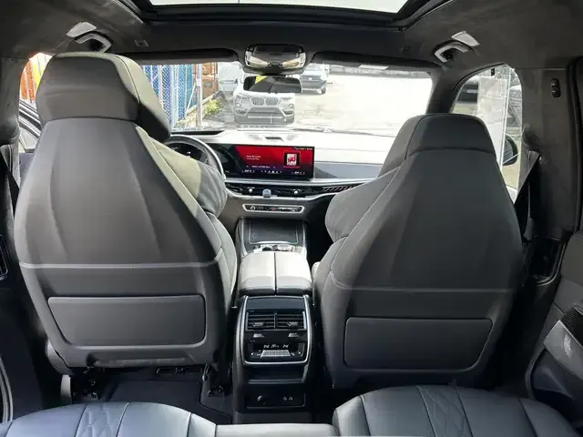BMW X7 M