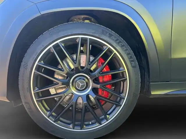 Mercedes-Benz GLS 63 AMG