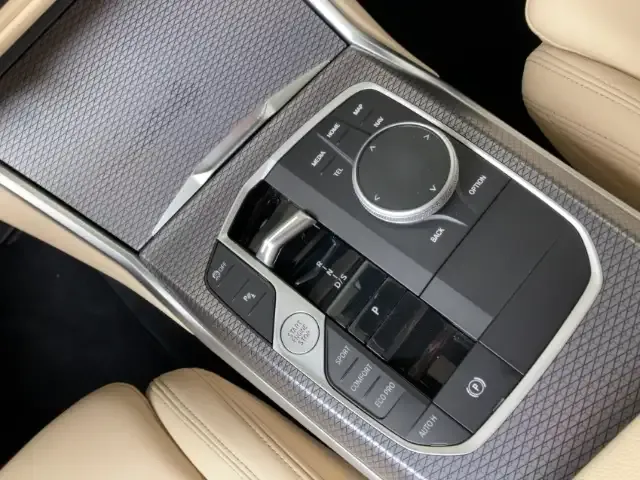 BMW 340