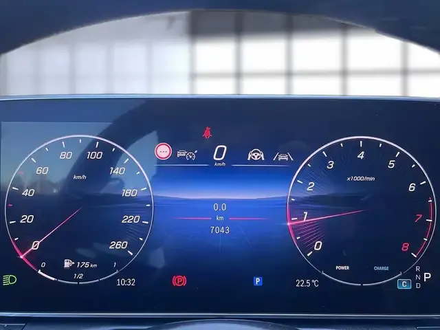 Mercedes-Benz CLE 450