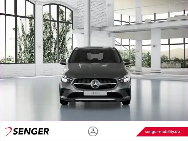 Mercedes-Benz B 180
