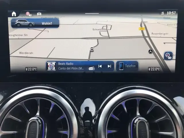 Mercedes-Benz GLB 200