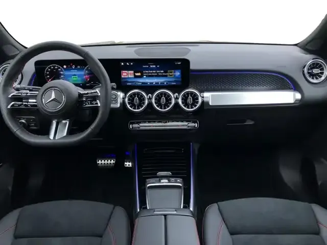 Mercedes-Benz GLB 200