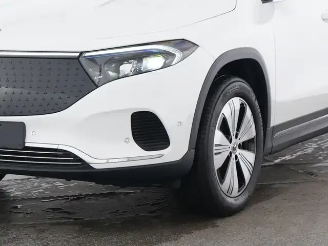 Mercedes-Benz EQA 300