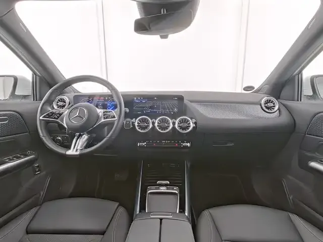 Mercedes-Benz EQA 300