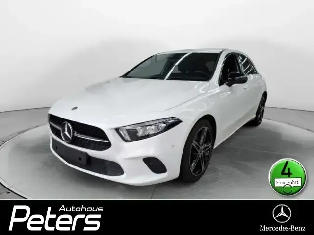 Mercedes-Benz A 220