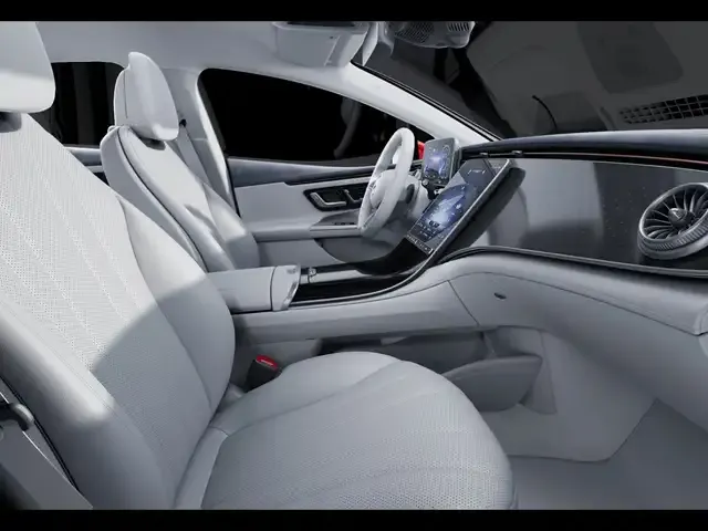 Mercedes-Benz EQE 350