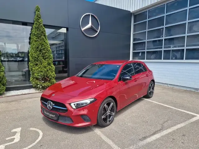 Mercedes-Benz A 180