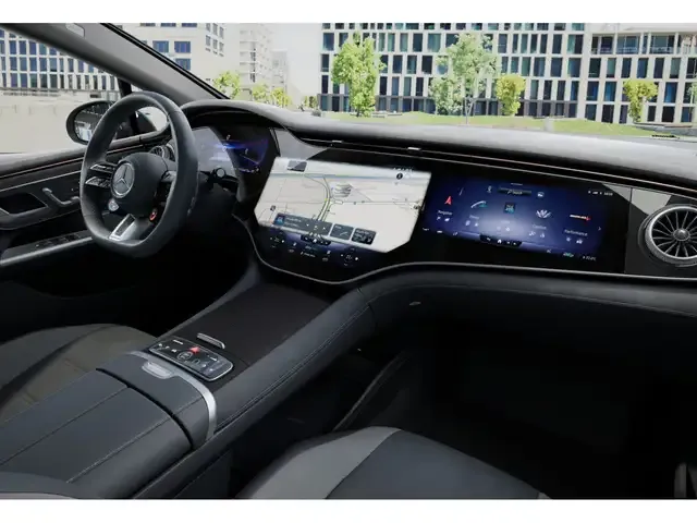 Mercedes-Benz EQE 43