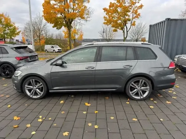 Volkswagen Golf Variant