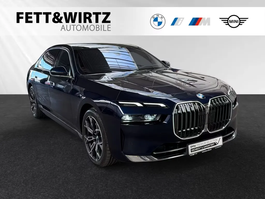 BMW 740