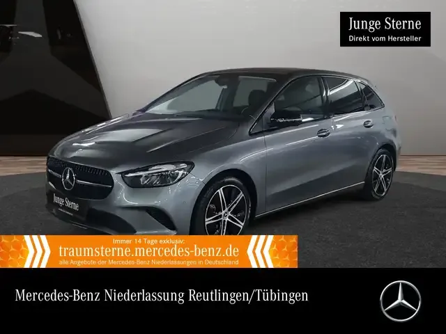 Mercedes-Benz B 220