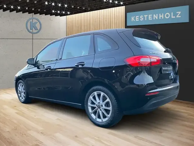 Mercedes-Benz B 250