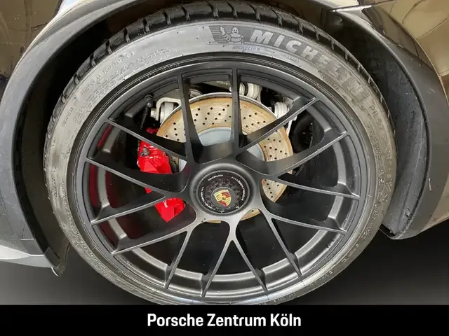 Porsche 991