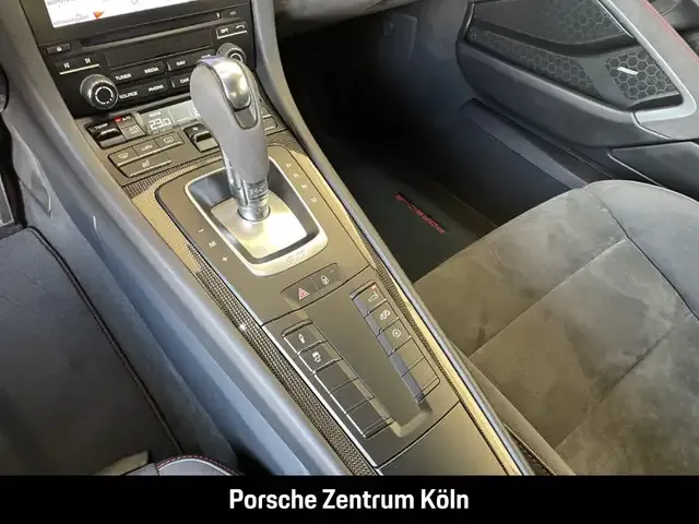 Porsche 991