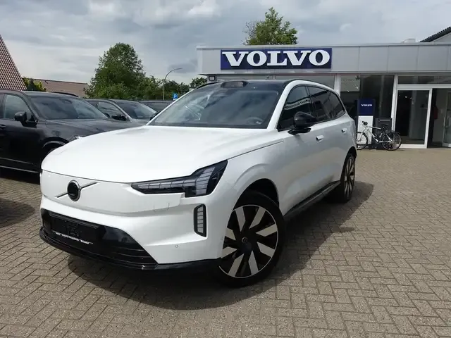 Volvo EX90